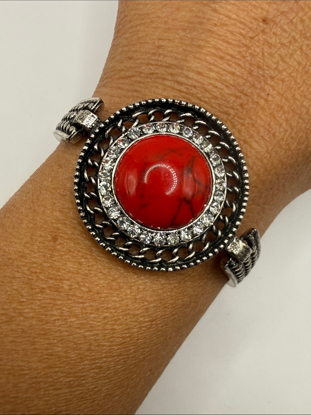 Vintage Southwestern Silver Tone Red Rhinestone Bangle Cuff Statement Bracelet